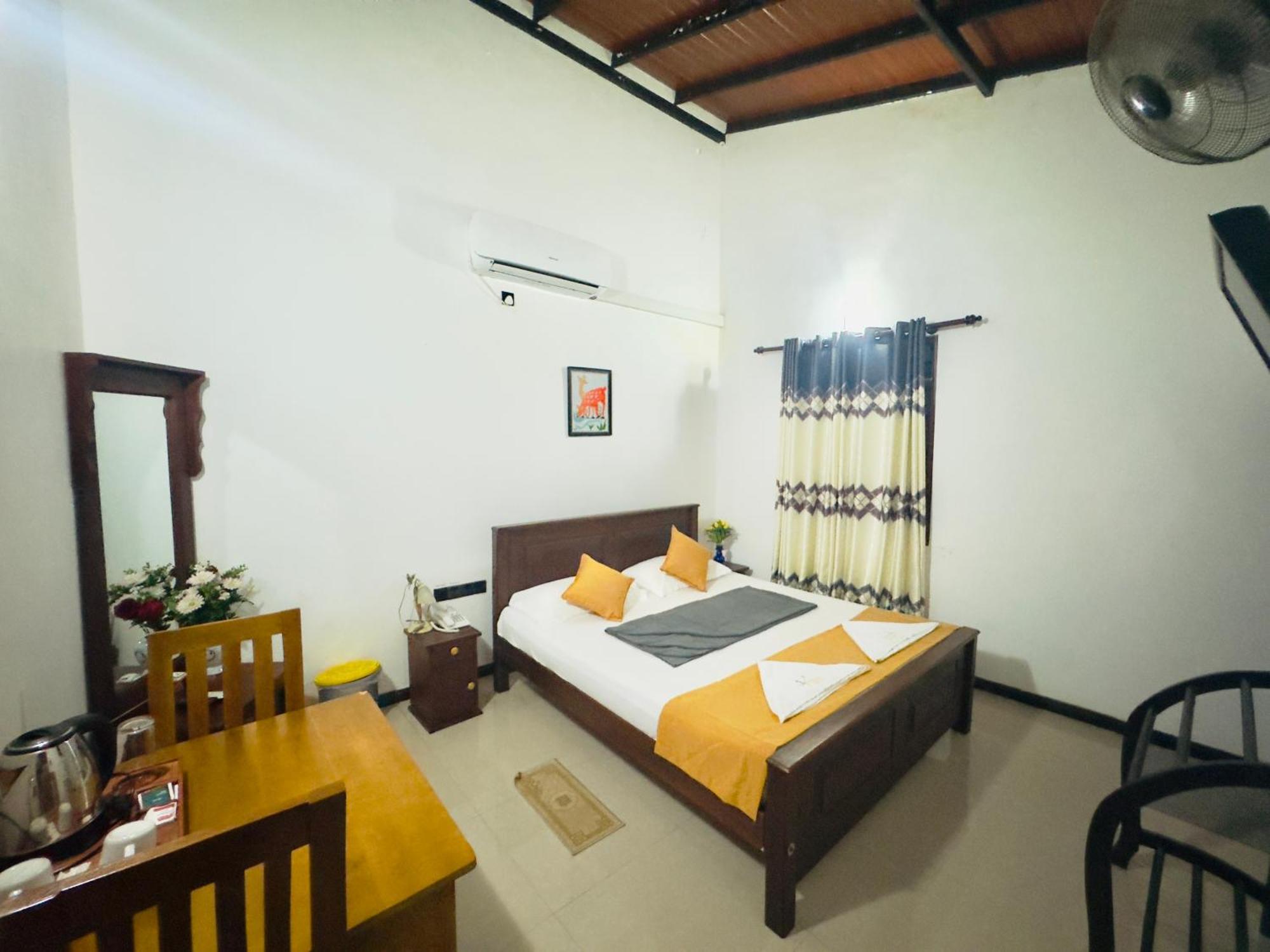 Airport J Dream Resort Dewamottawa Room photo